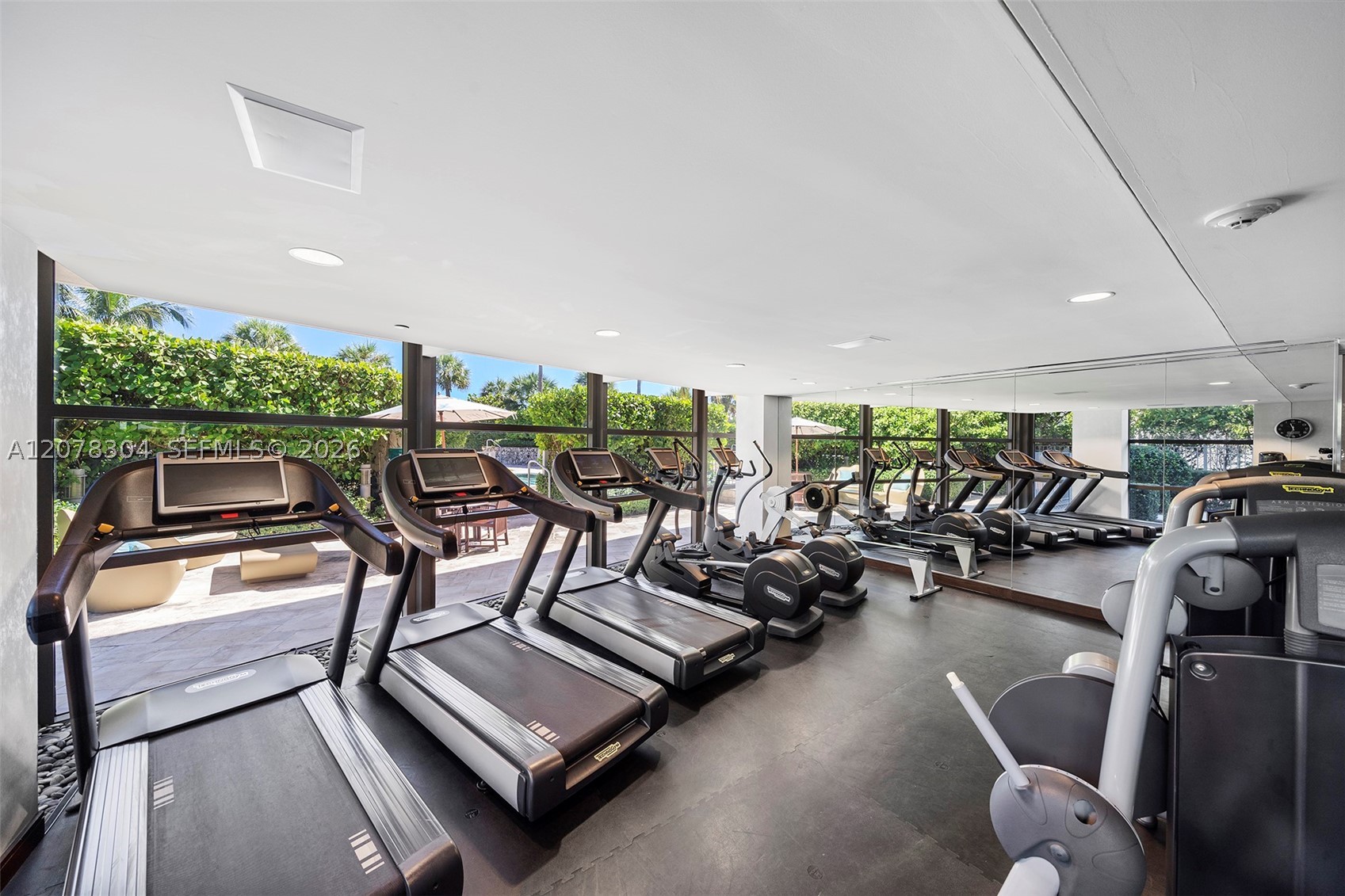 5875 Collins Ave #1001, Miami Beach FL 33140