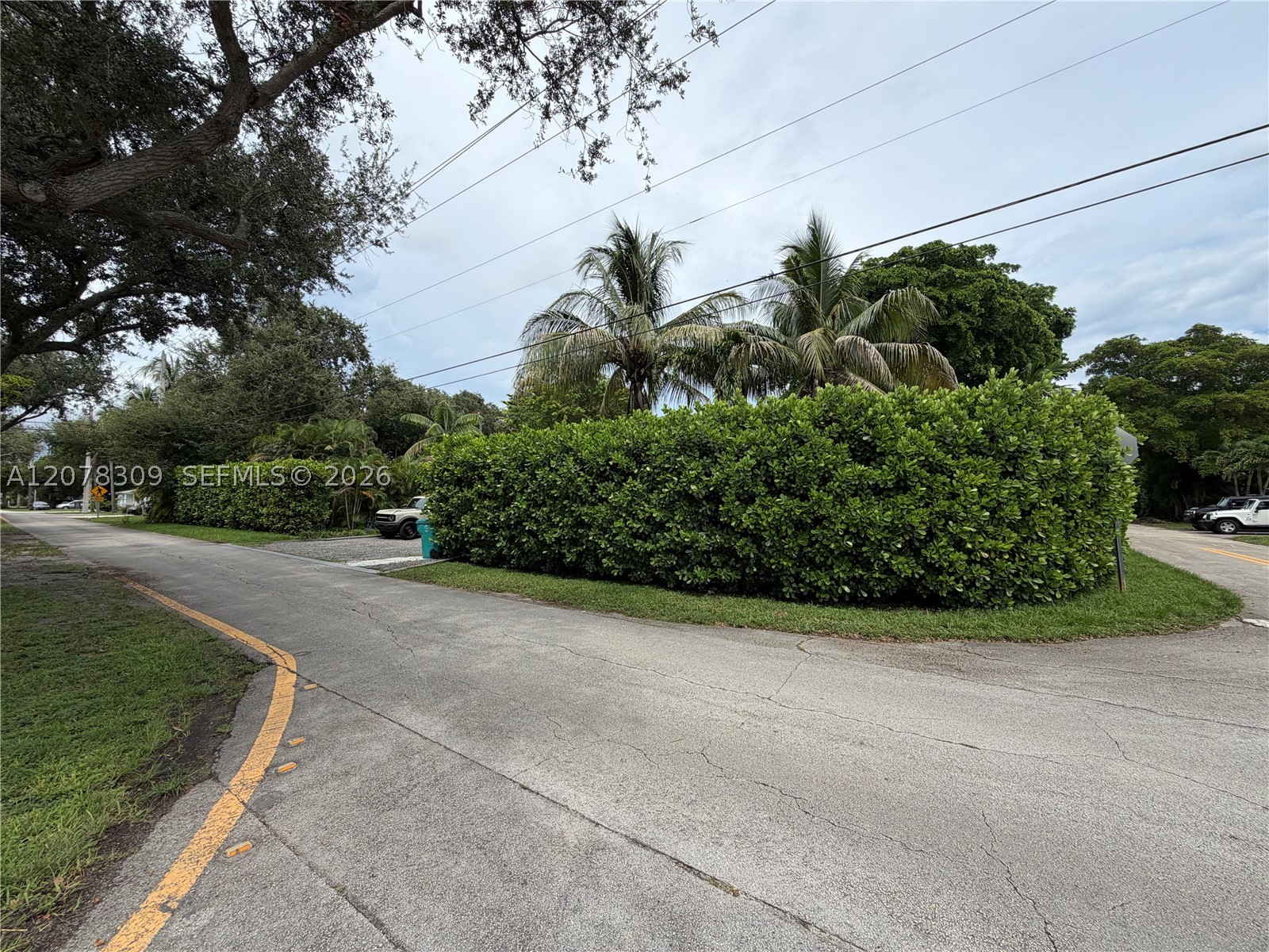 12015 NE 10 Ave, Biscayne Park FL 33161