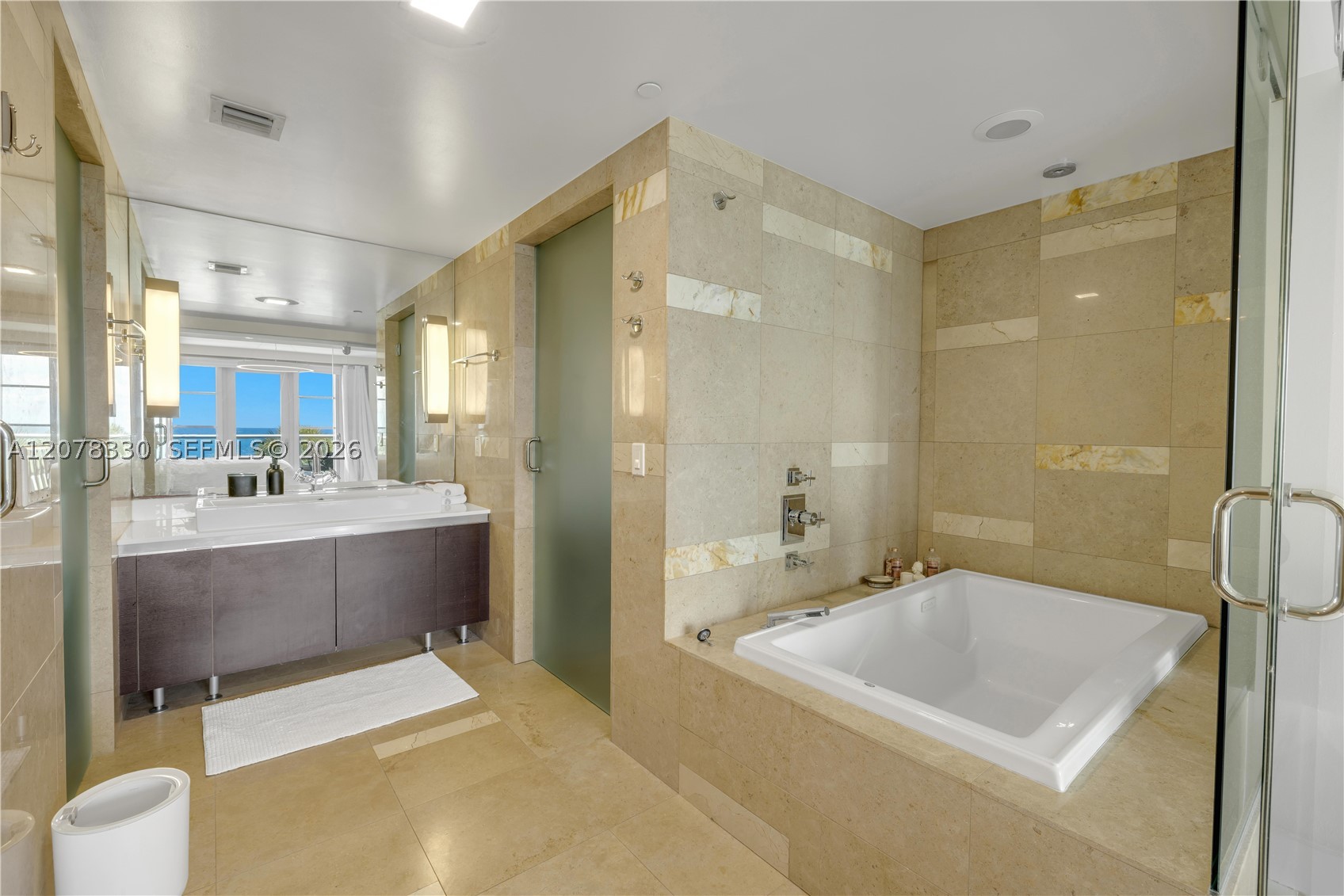 3739 Collins Ave #N-302, Miami Beach FL 33140