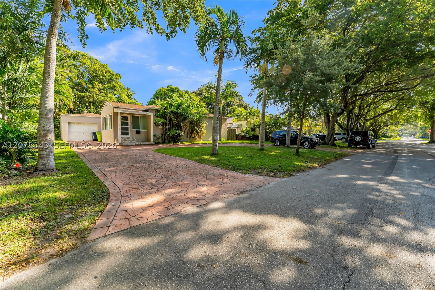 125 NW 88th St #0, El Portal FL 33150