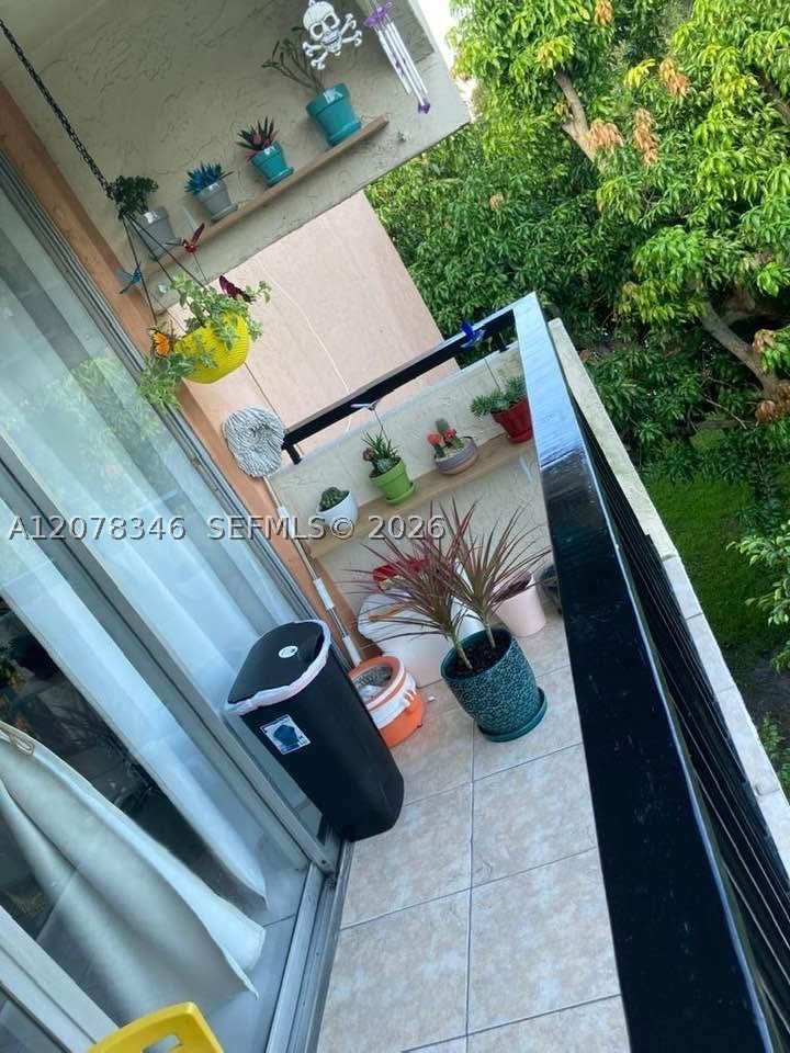 2160 SW 16th Ave #421, Miami FL 33145