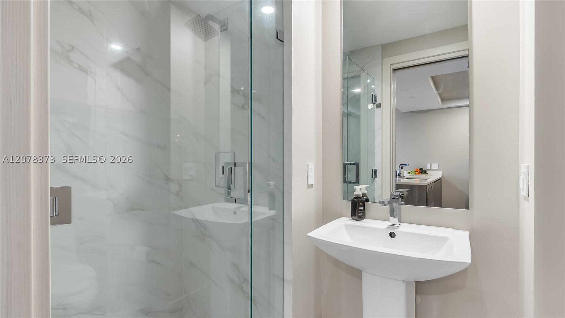 801 S Miami Ave #4407, Miami FL 33130