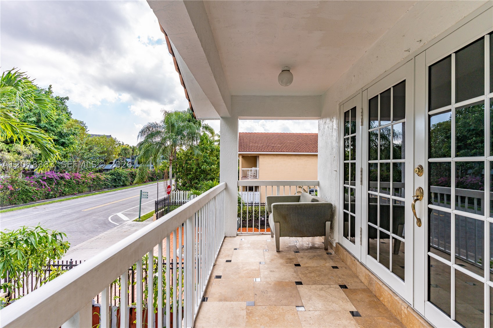 8909 SW 108th Cir Ct, Miami FL 33176