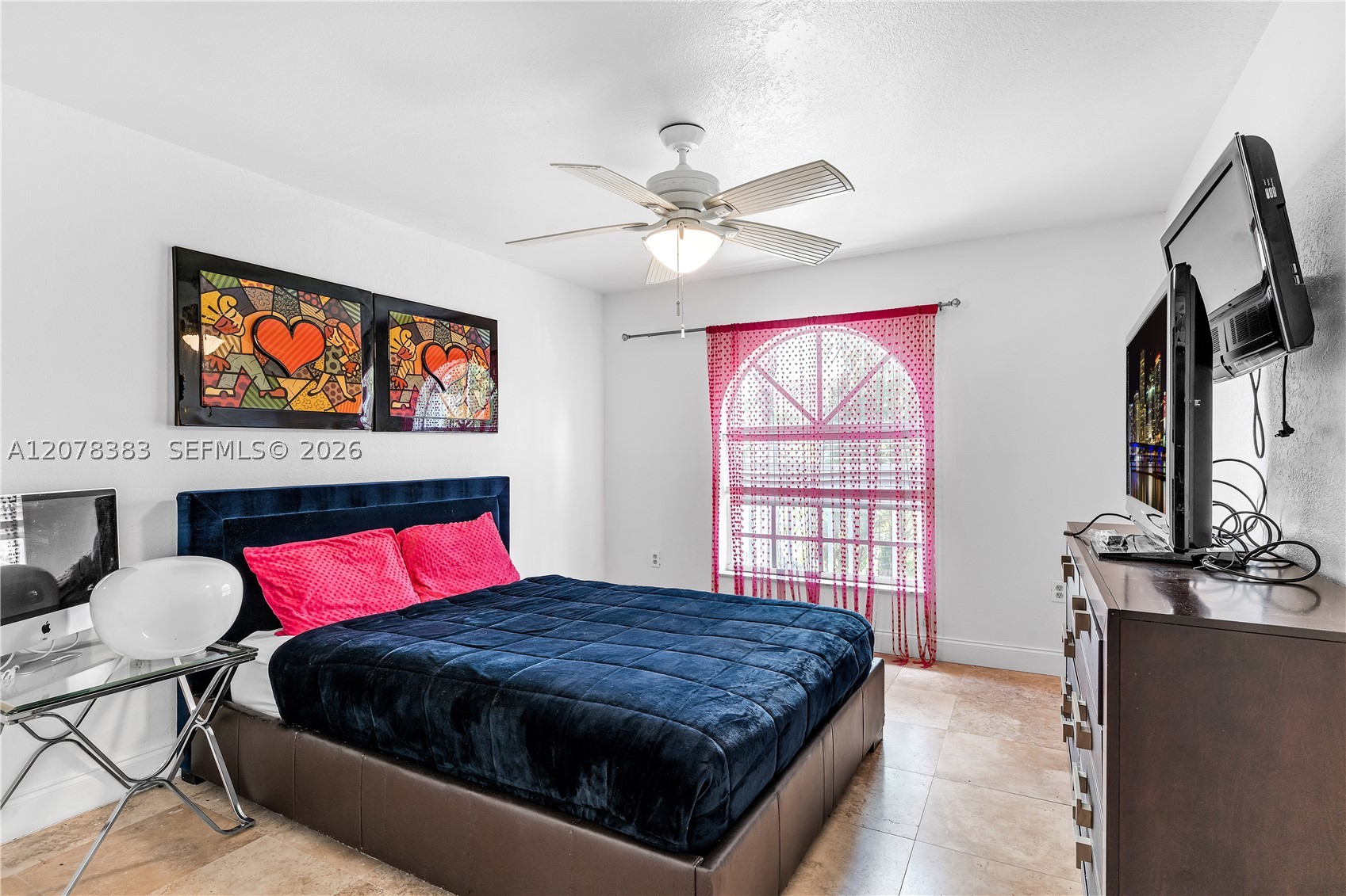 8909 SW 108th Cir Ct, Miami FL 33176