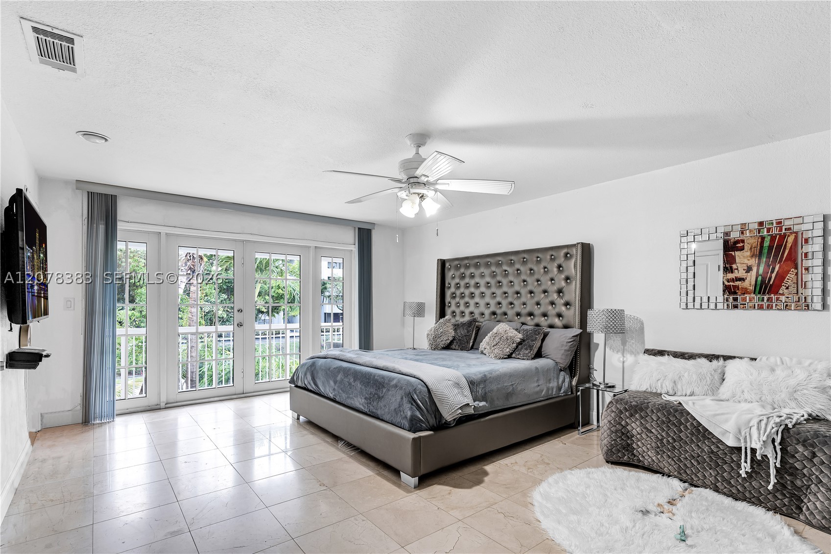 8909 SW 108th Cir Ct, Miami FL 33176