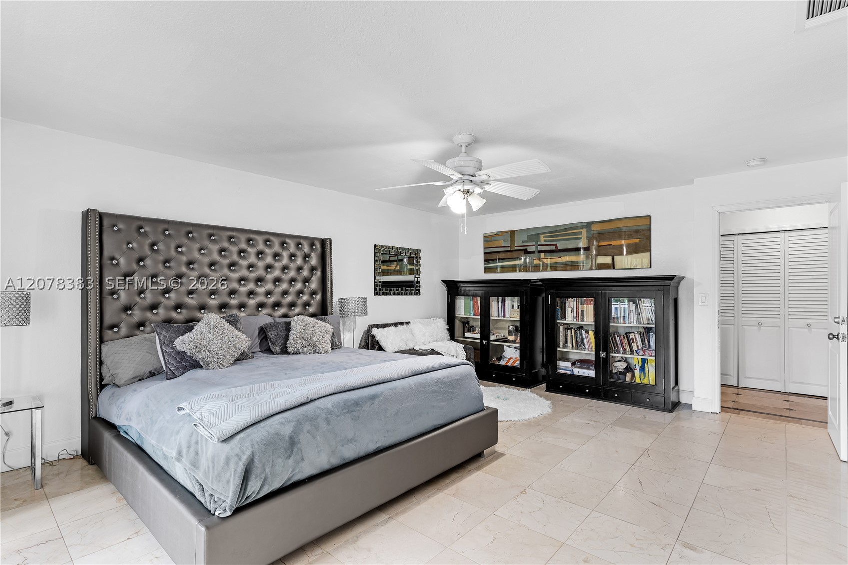 8909 SW 108th Cir Ct, Miami FL 33176