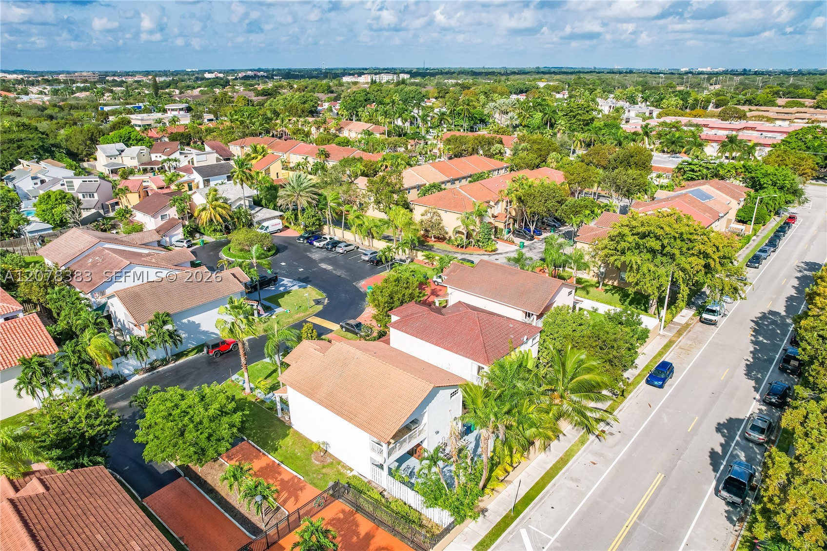 8909 SW 108th Cir Ct, Miami FL 33176