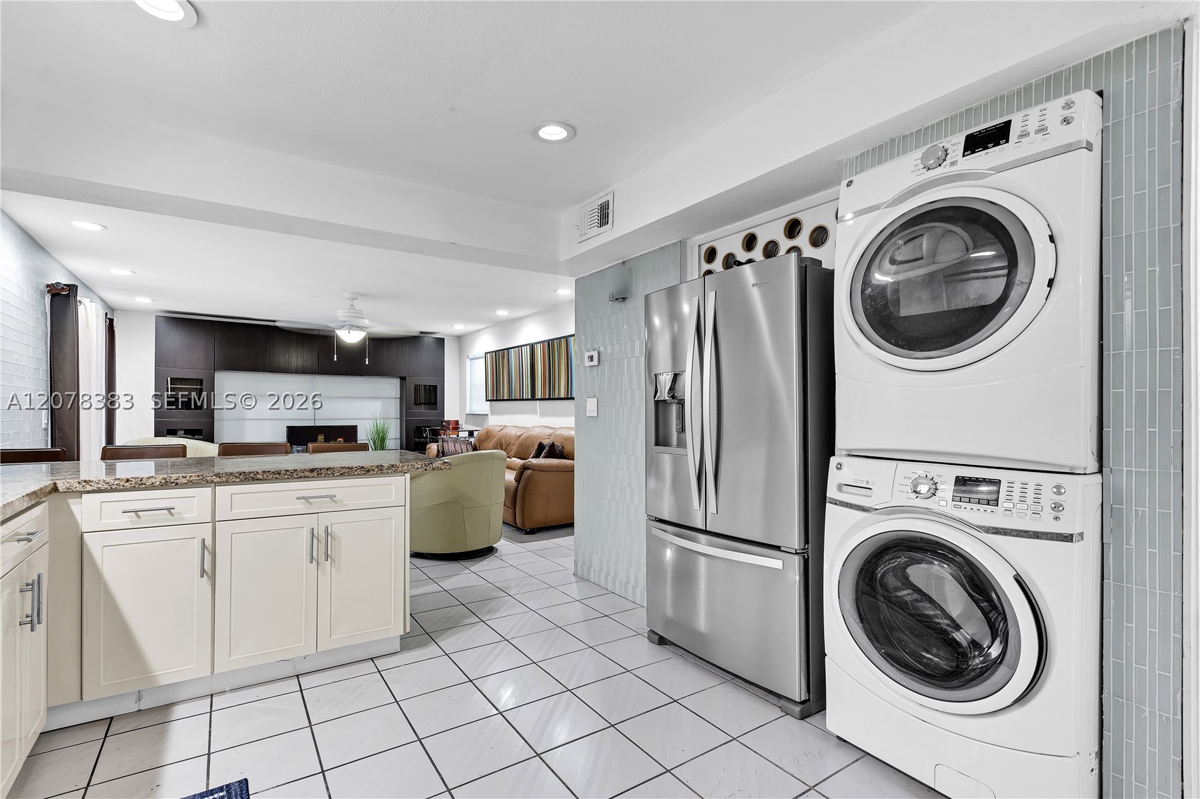 8909 SW 108th Cir Ct, Miami FL 33176