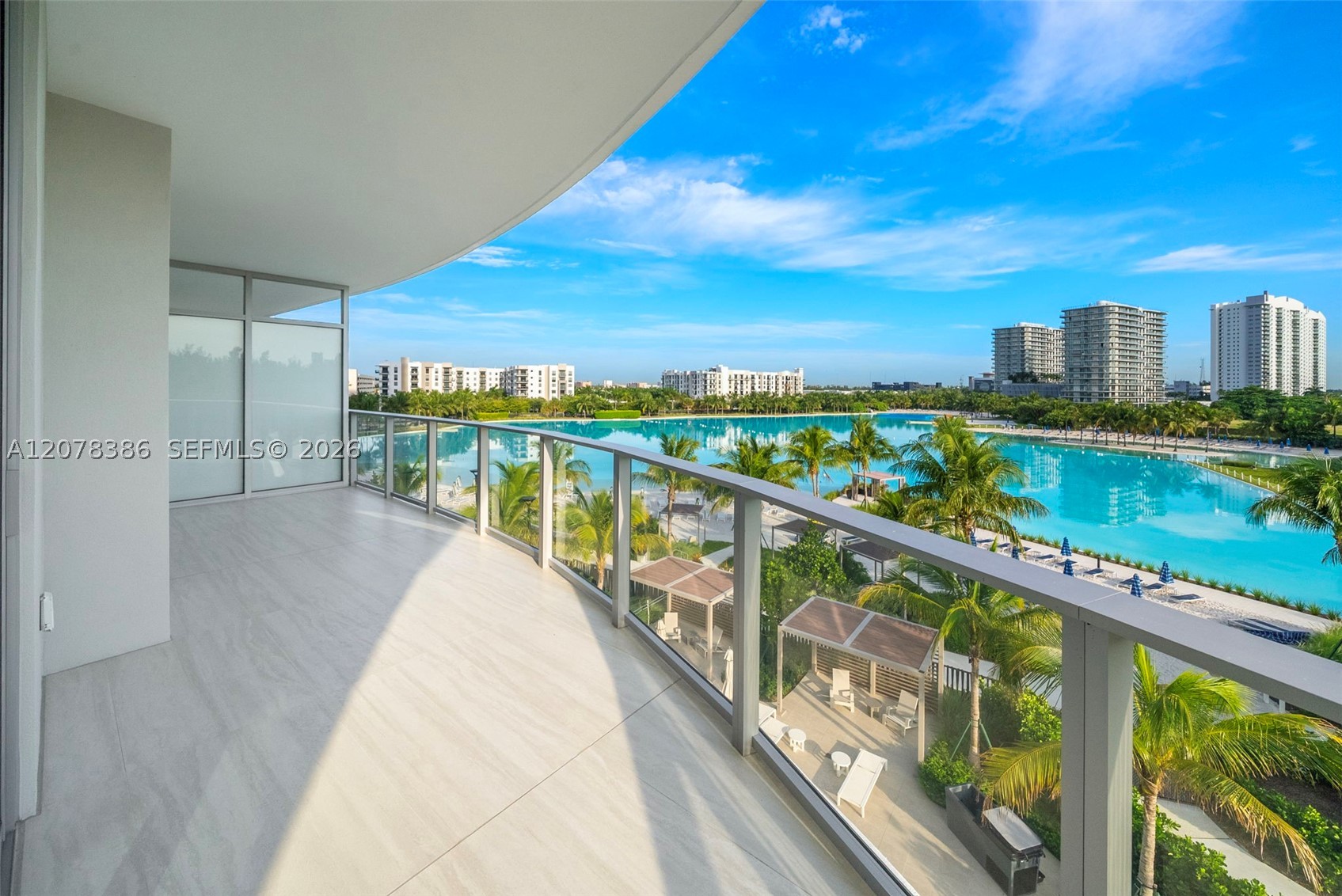 2411 Laguna Cir #311, North Miami FL 33181