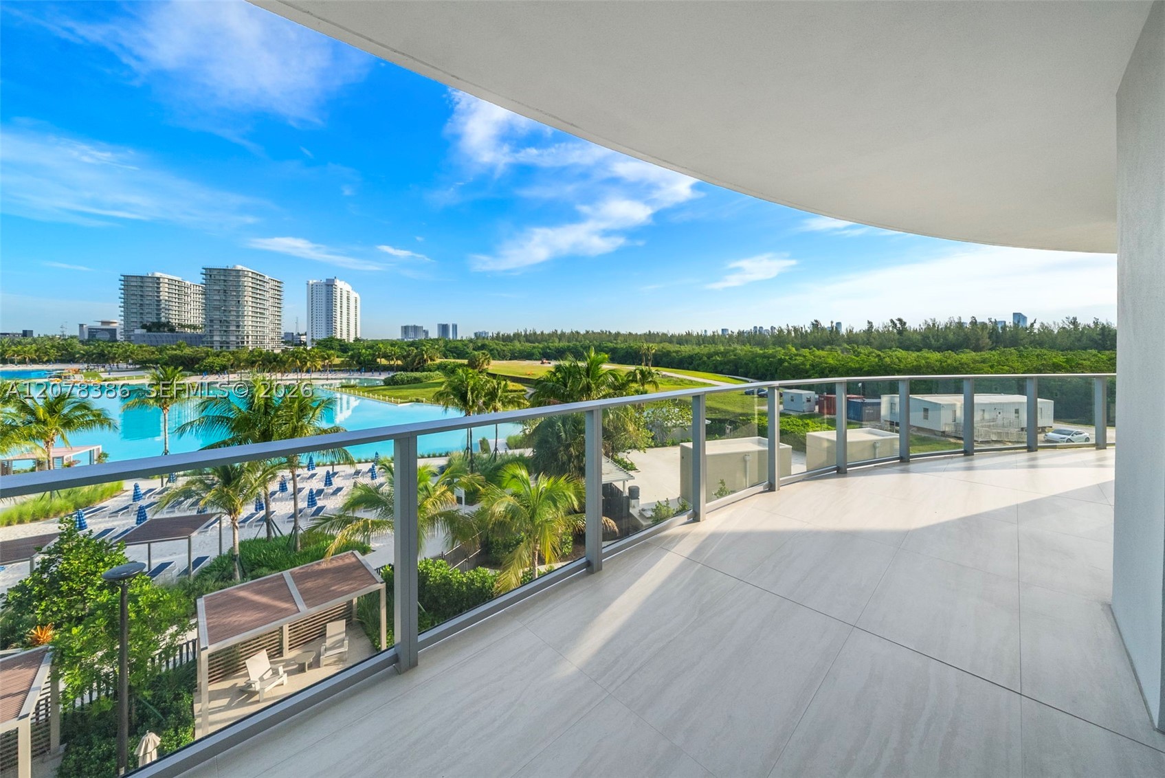 2411 Laguna Cir #311, North Miami FL 33181