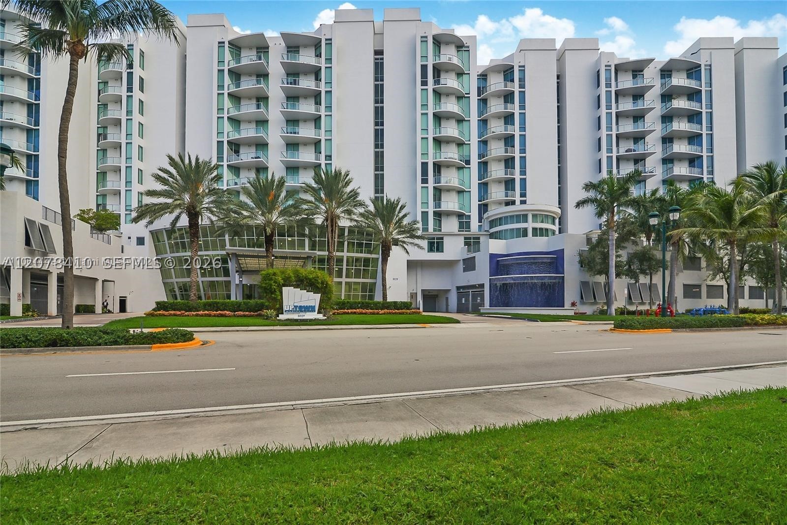 3029 NE 188th St #505, Aventura FL 33180