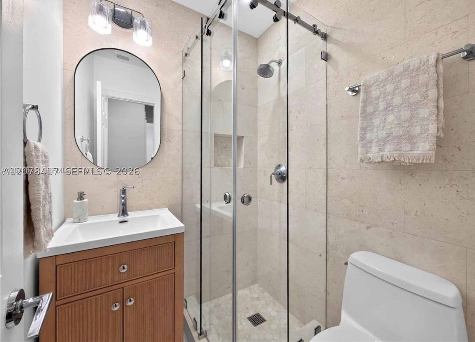 4943 Riviera Dr #-, Coral Gables FL 33146