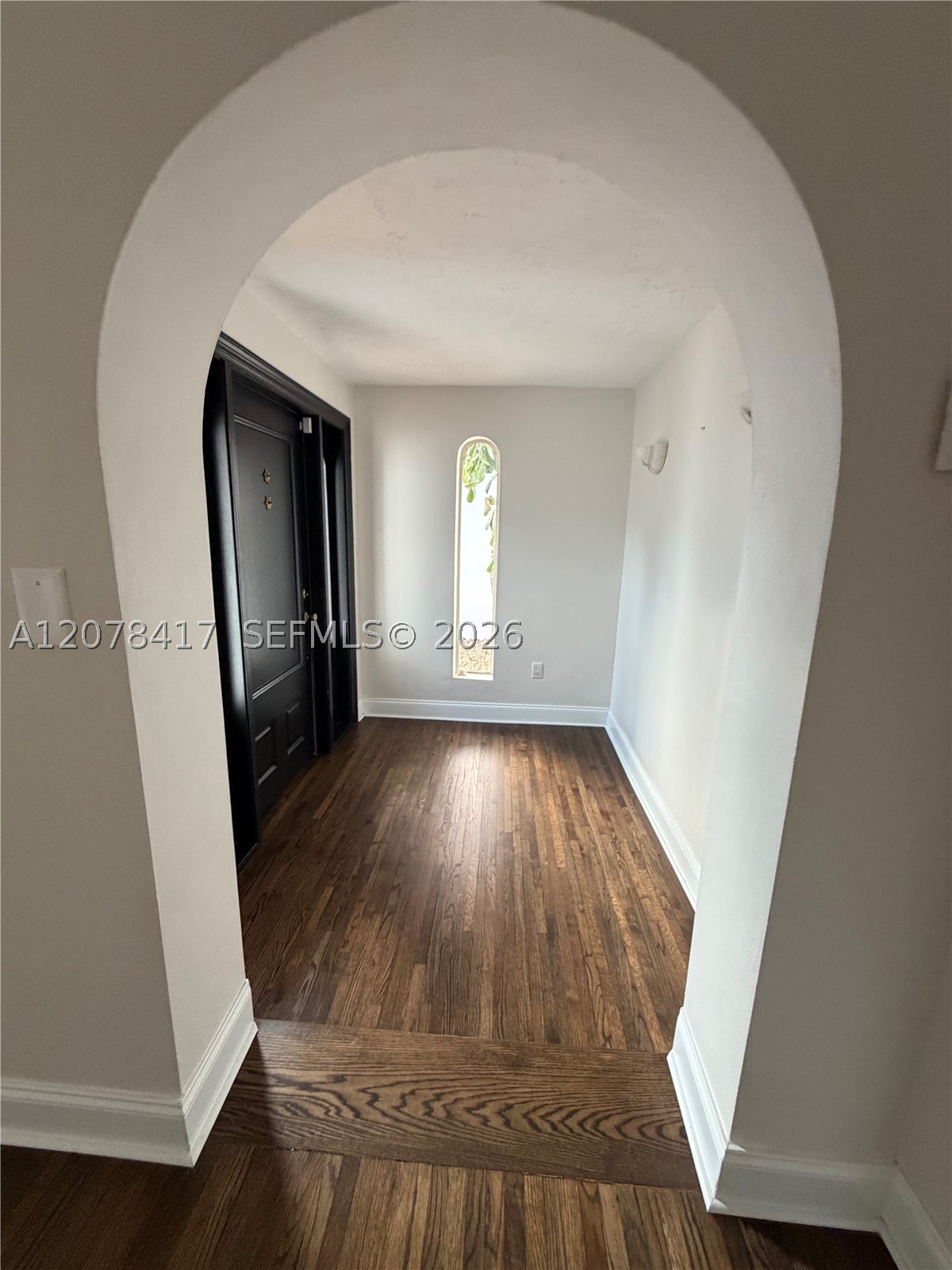 4943 Riviera Dr #-, Coral Gables FL 33146