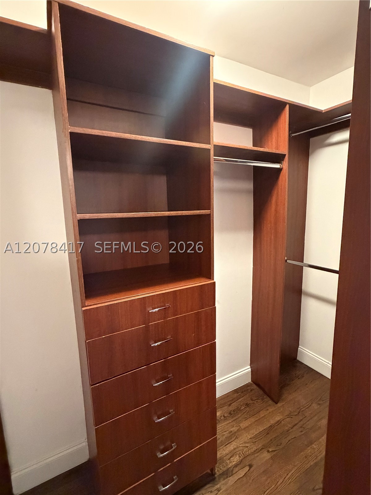 4943 Riviera Dr #-, Coral Gables FL 33146