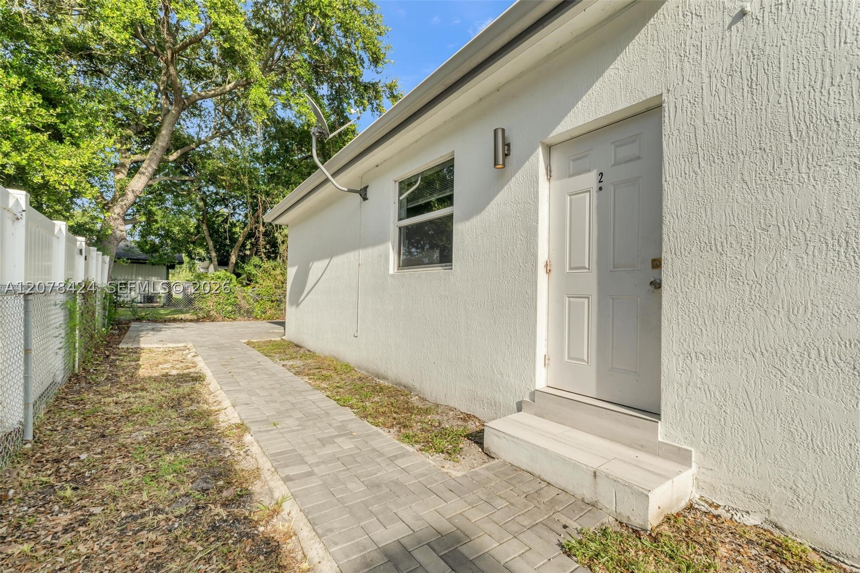 7537 NW 3rd Ave, Miami FL 33150