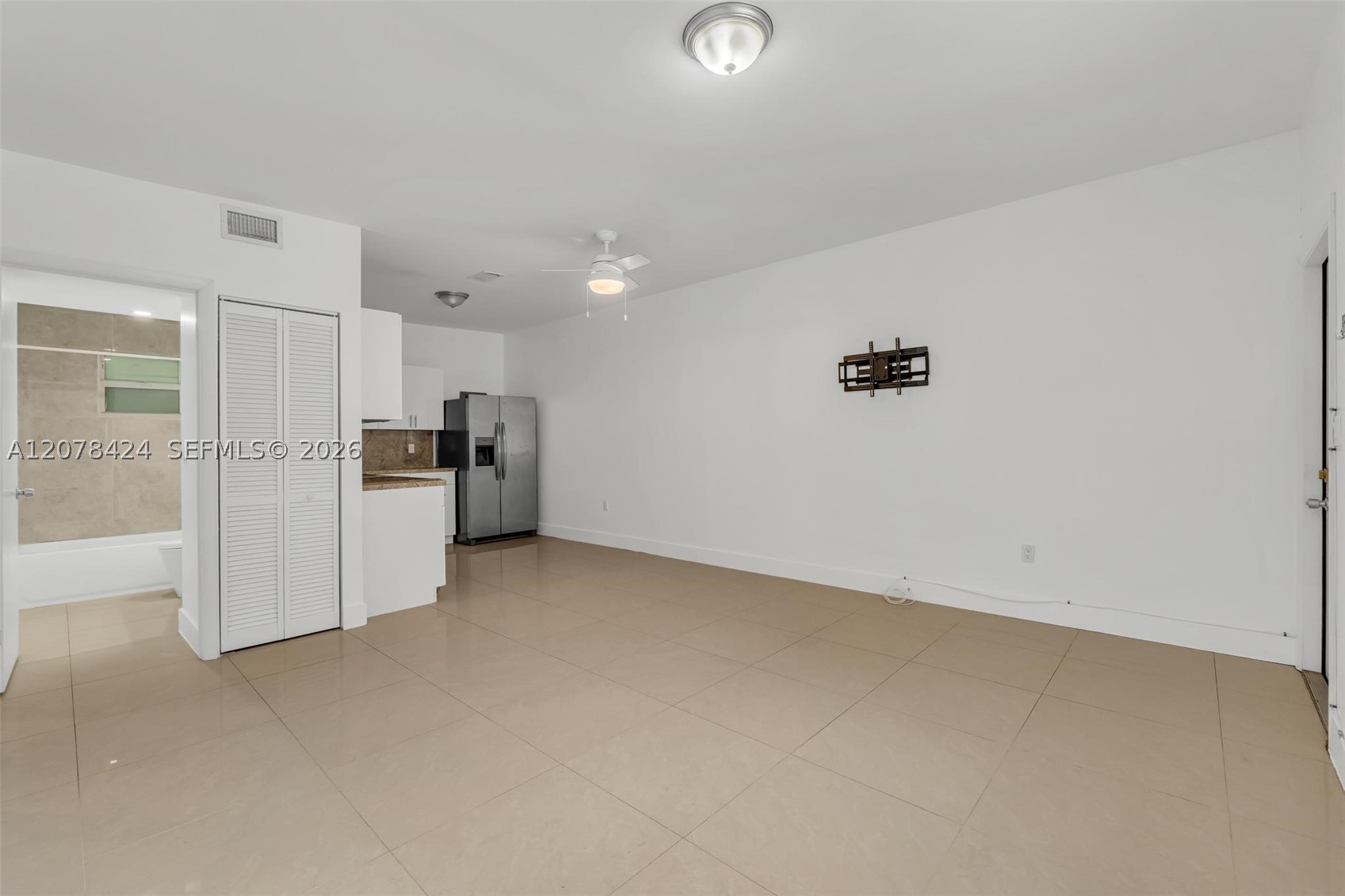 7537 NW 3rd Ave, Miami FL 33150