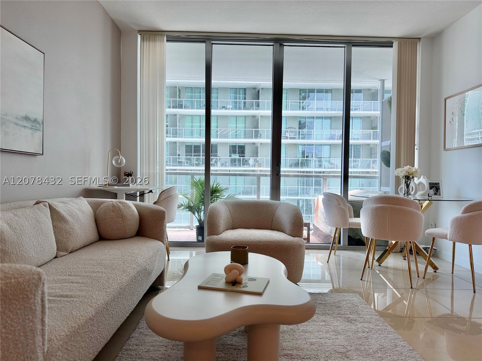 1111 SW 1st Ave #2215-N, Miami FL 33130