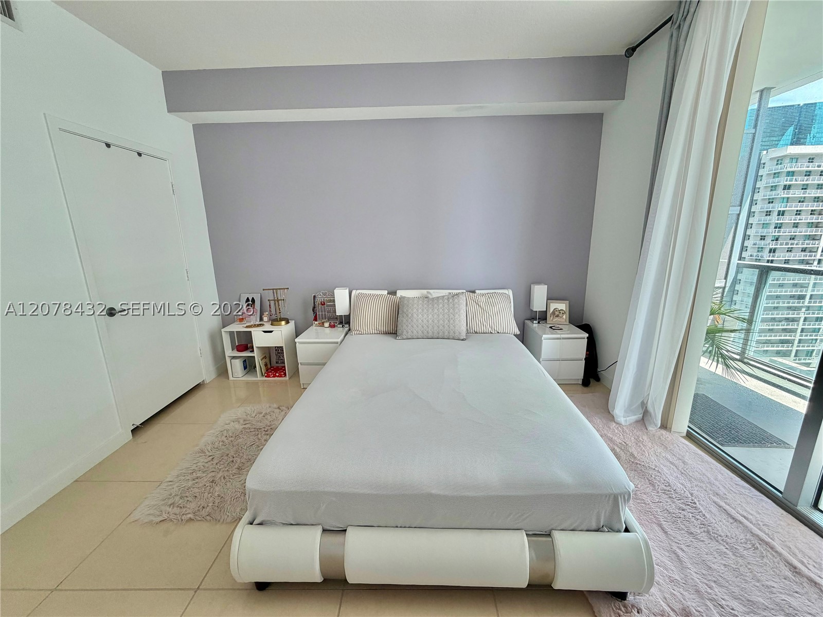 1111 SW 1st Ave #2215-N, Miami FL 33130