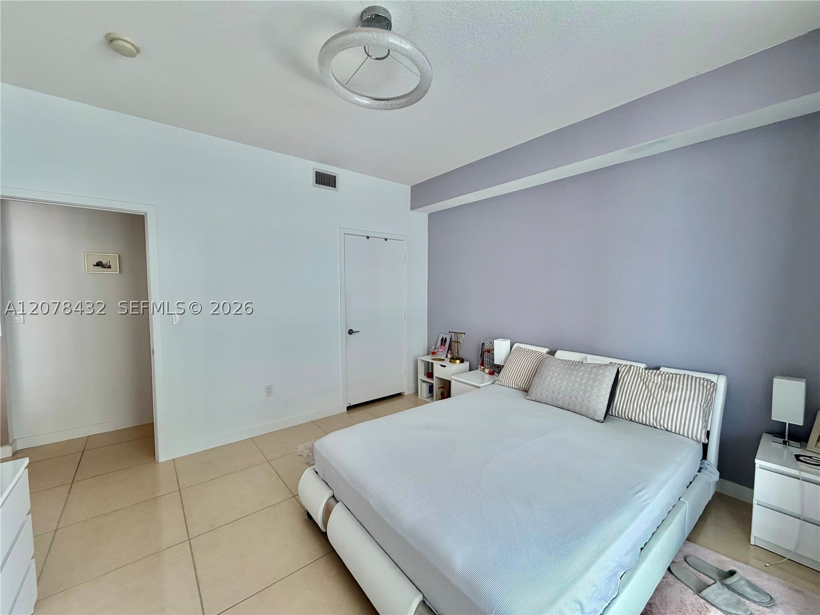 1111 SW 1st Ave #2215-N, Miami FL 33130
