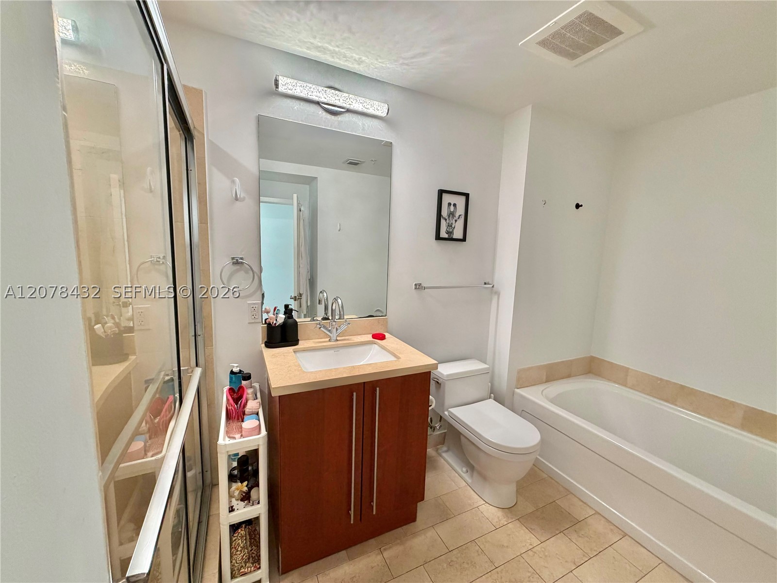 1111 SW 1st Ave #2215-N, Miami FL 33130