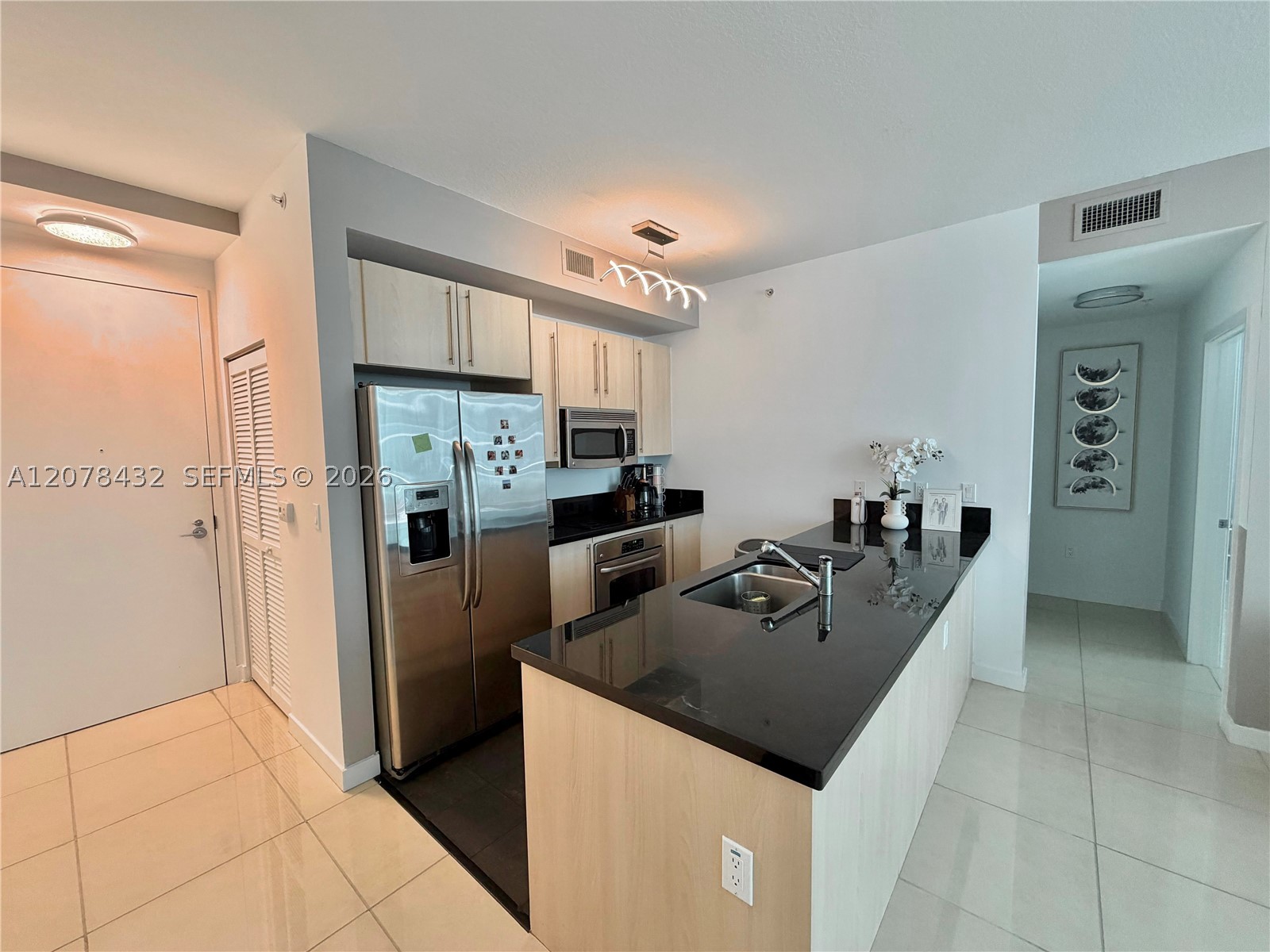 1111 SW 1st Ave #2215-N, Miami FL 33130