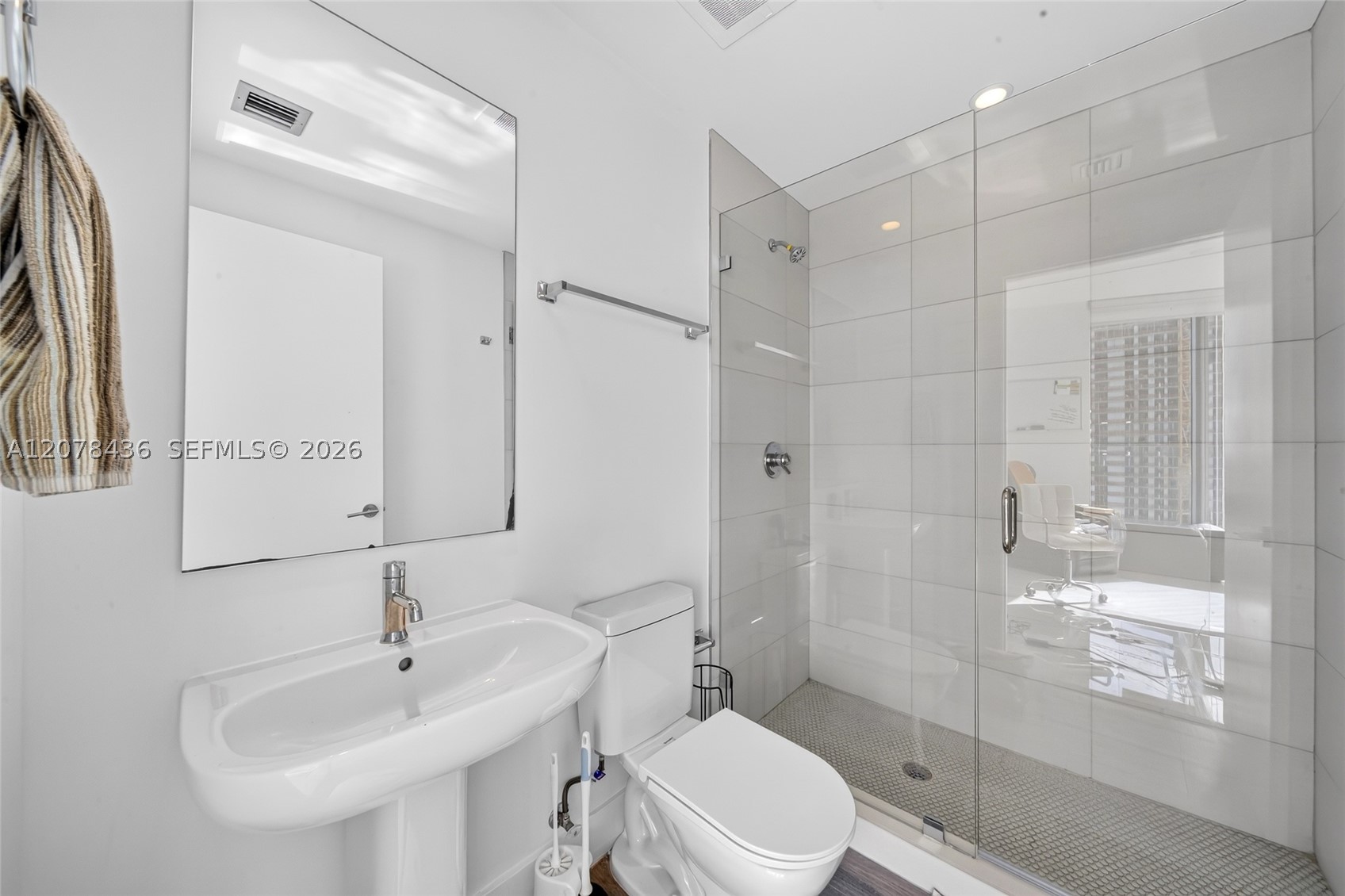 2900 NE 7th Ave #2209, Miami FL 33137