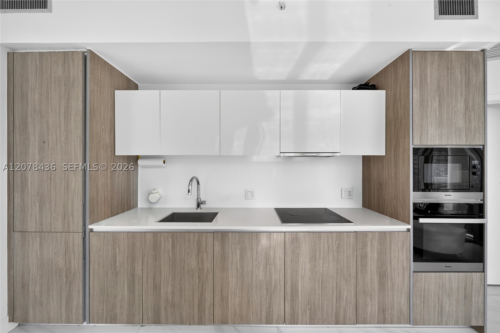 2900 NE 7th Ave #2209, Miami FL 33137