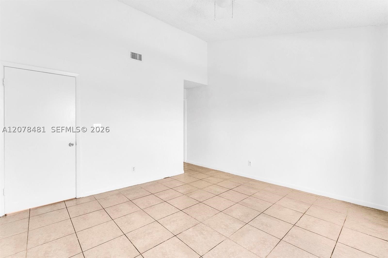 3449 NW 44th St #205, Oakland Park FL 33309