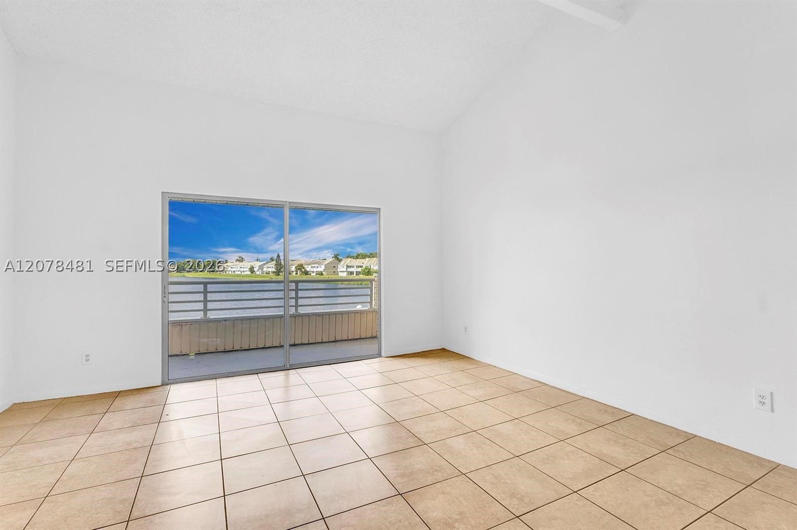 3449 NW 44th St #205, Oakland Park FL 33309
