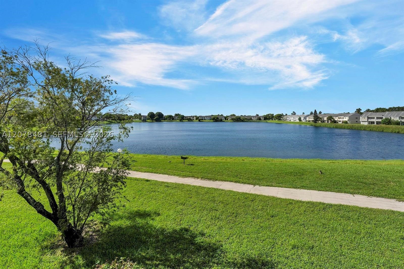 3449 NW 44th St #205, Oakland Park FL 33309