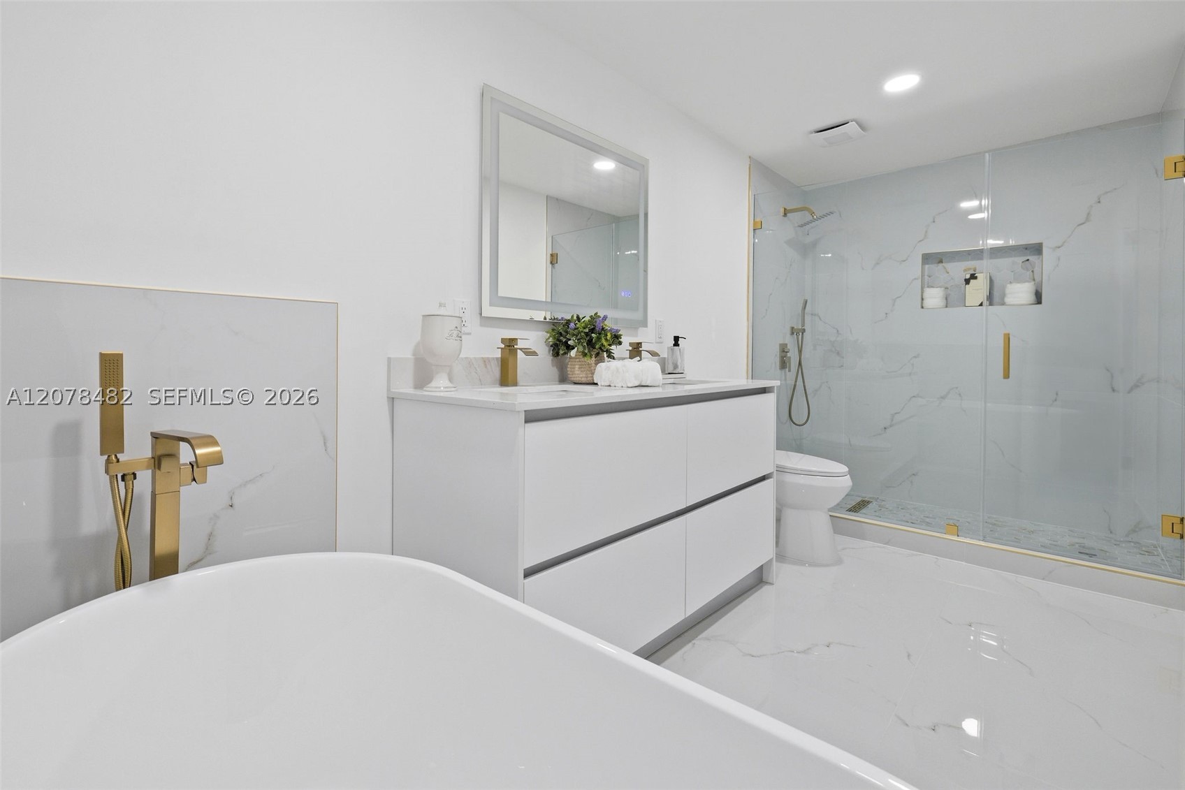 10901 SW 47th Ter, Miami FL 33165