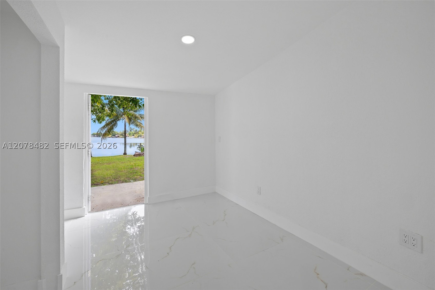 10901 SW 47th Ter, Miami FL 33165