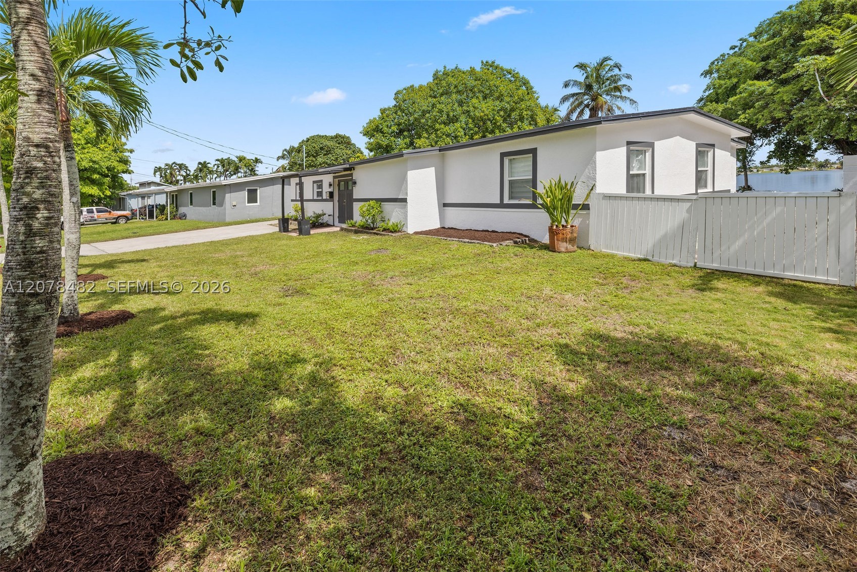 10901 SW 47th Ter, Miami FL 33165