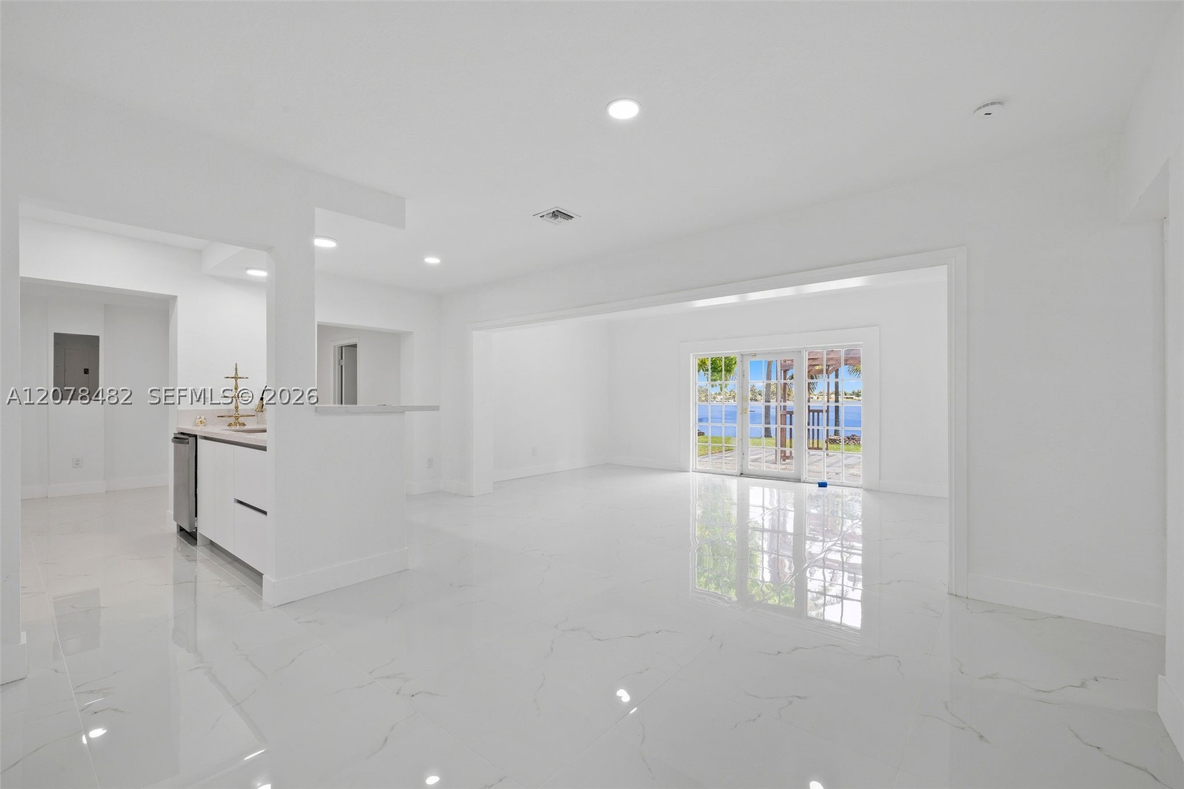 10901 SW 47th Ter, Miami FL 33165