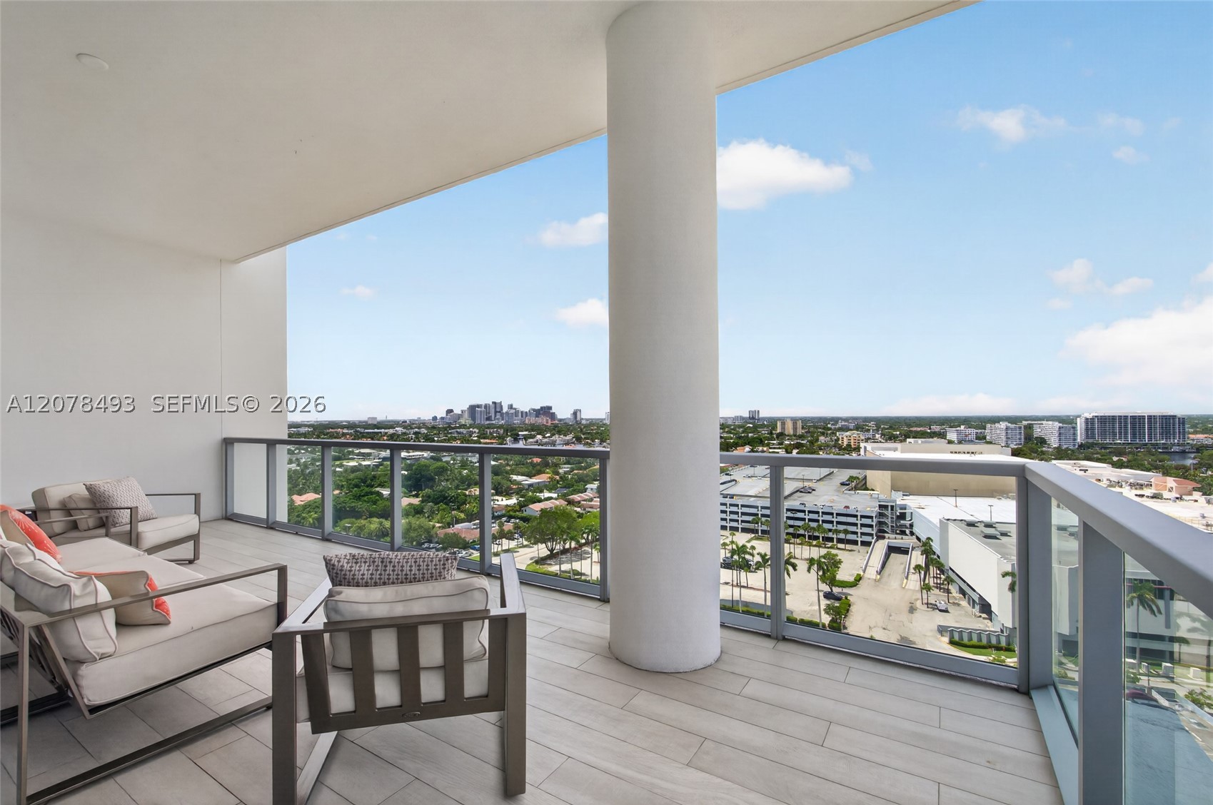 920 Intracoastal Dr #PH2, Fort Lauderdale FL 33304