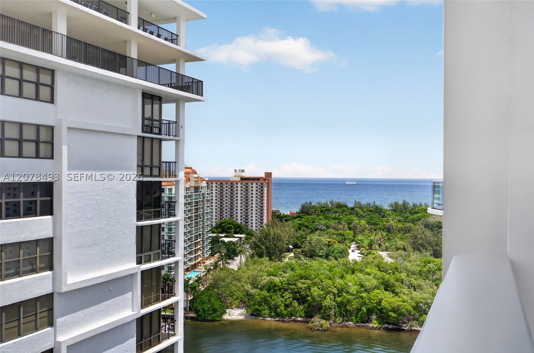 920 Intracoastal Dr #PH2, Fort Lauderdale FL 33304