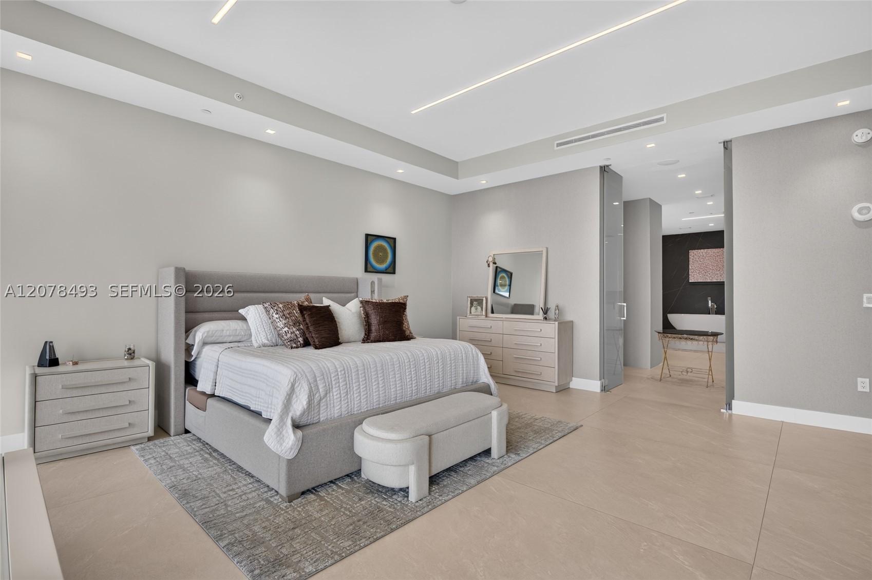 920 Intracoastal Dr #PH2, Fort Lauderdale FL 33304