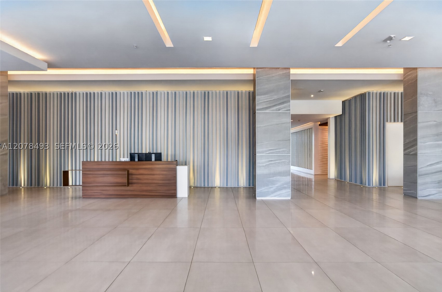 920 Intracoastal Dr #PH2, Fort Lauderdale FL 33304