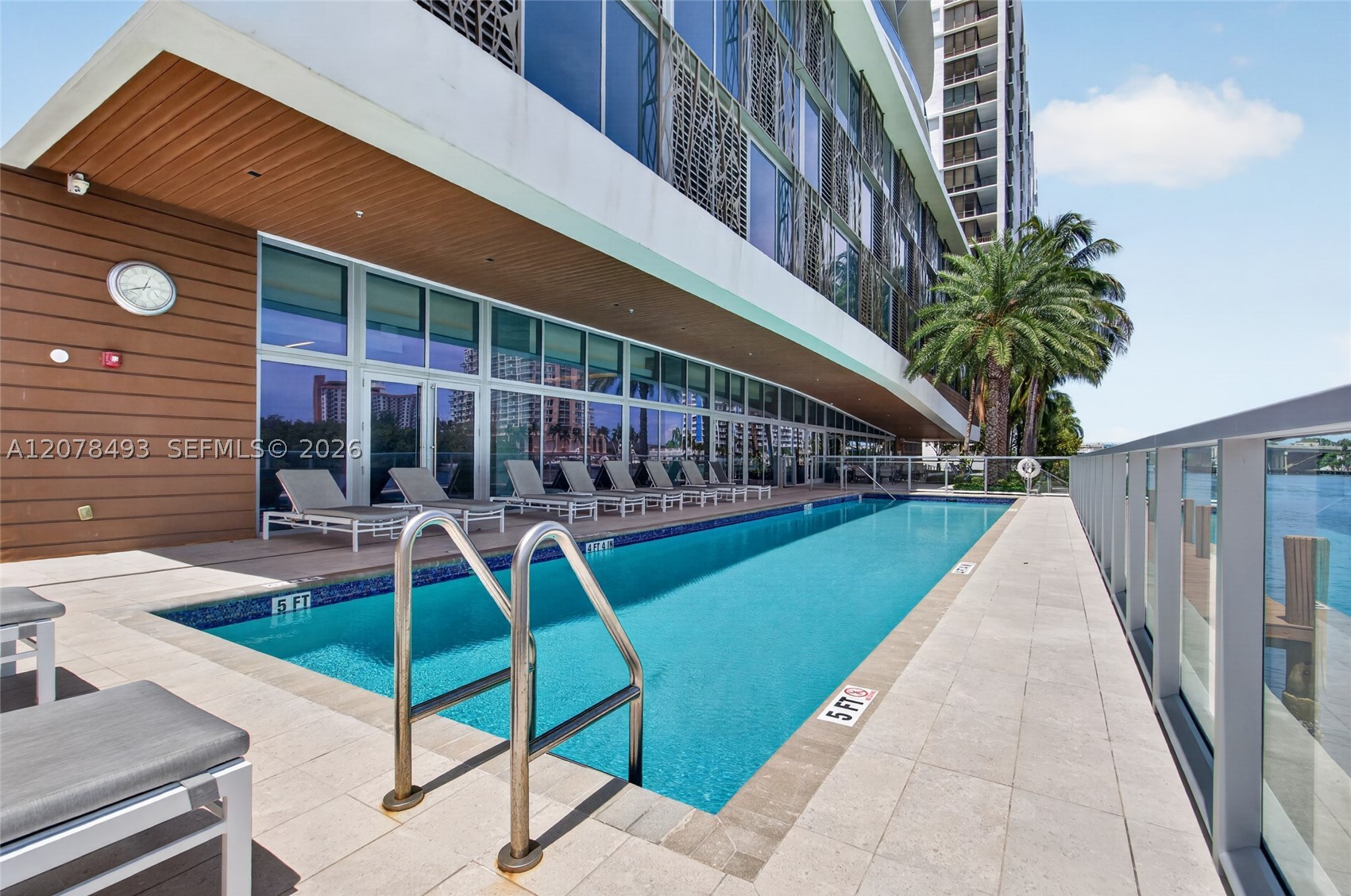 920 Intracoastal Dr #PH2, Fort Lauderdale FL 33304