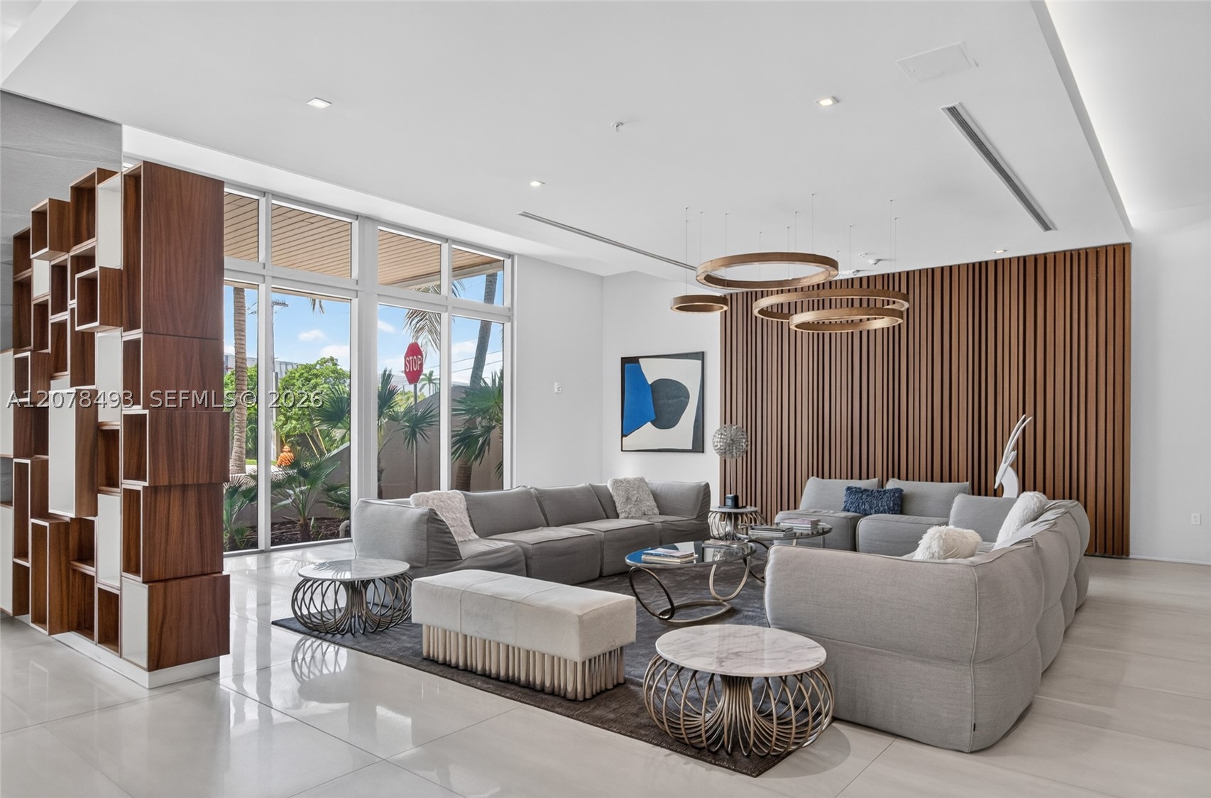 920 Intracoastal Dr #PH2, Fort Lauderdale FL 33304