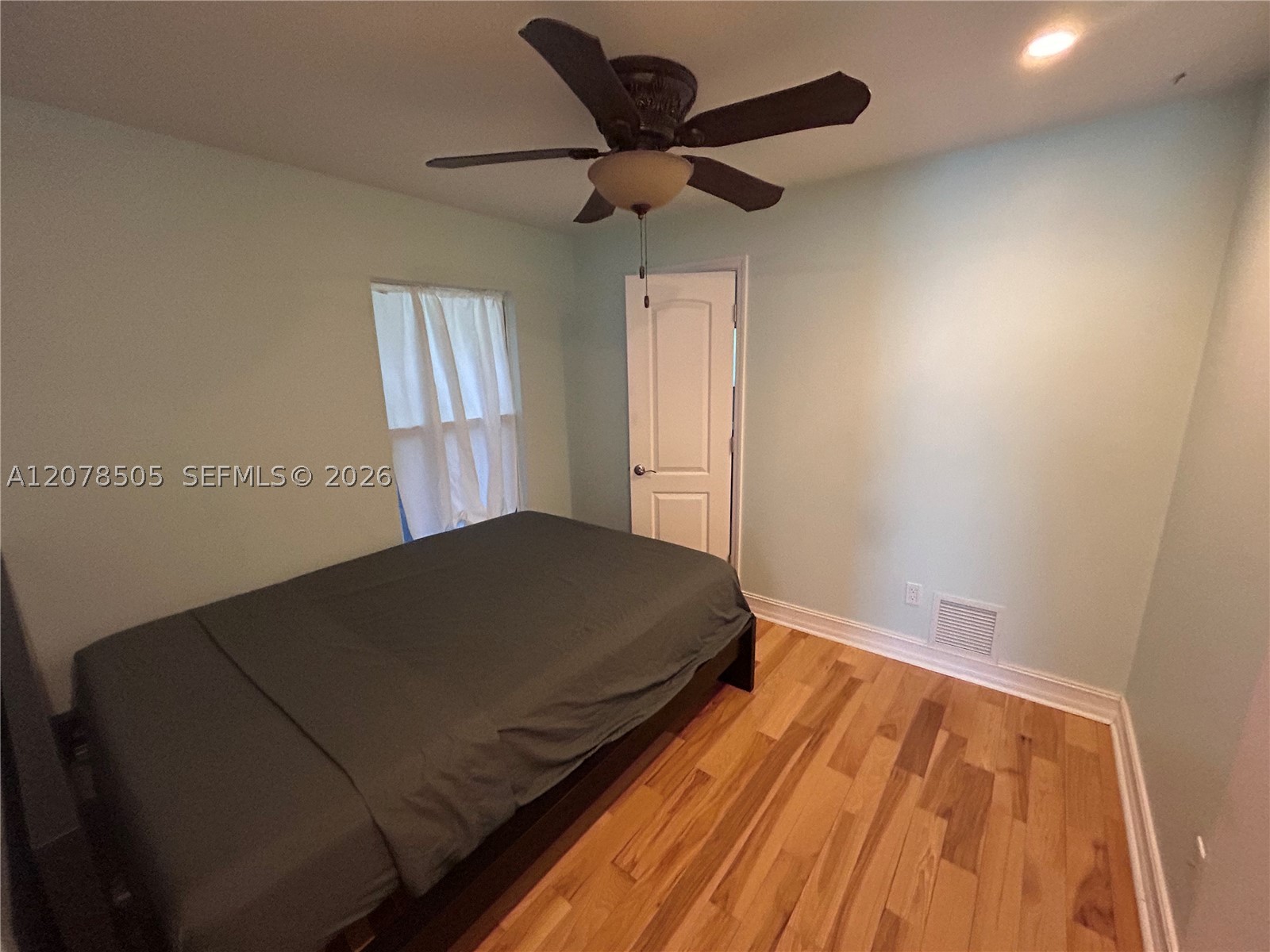 413 S K St, Lake Worth FL 33460