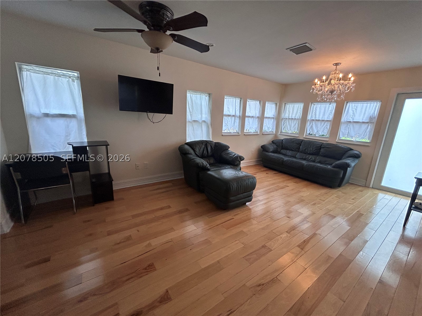 413 S K St, Lake Worth FL 33460