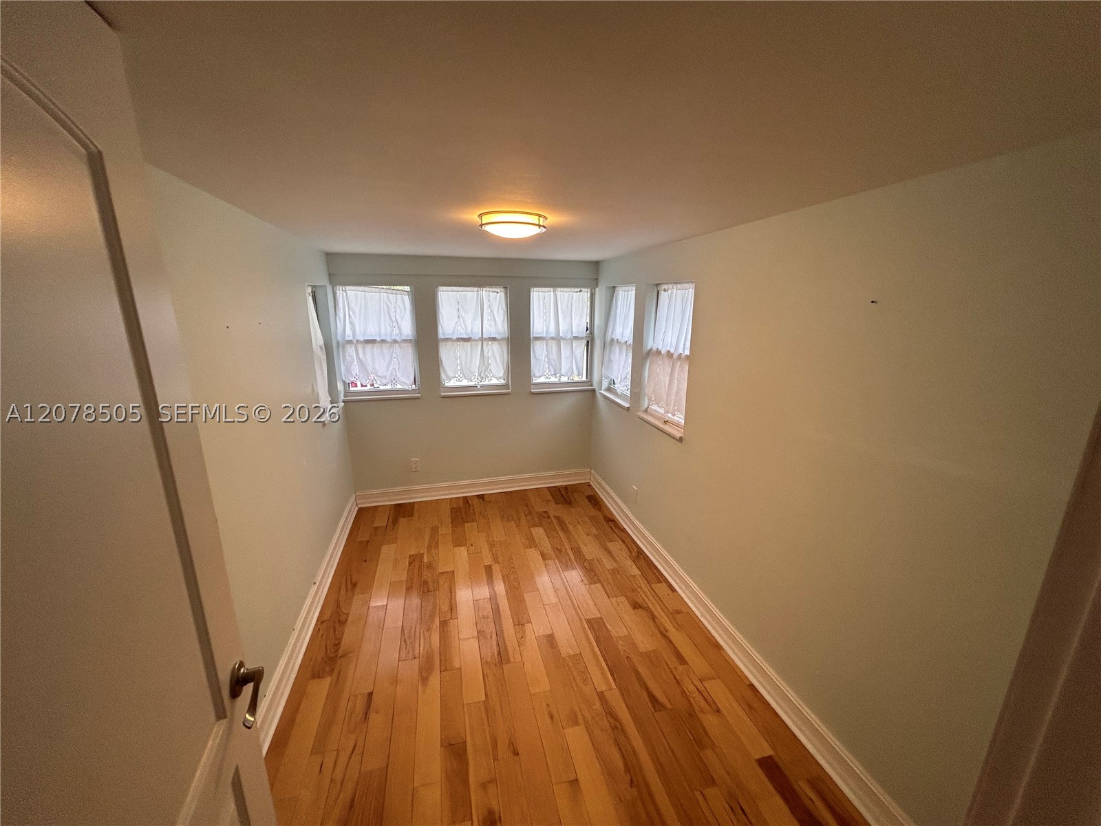 413 S K St, Lake Worth FL 33460