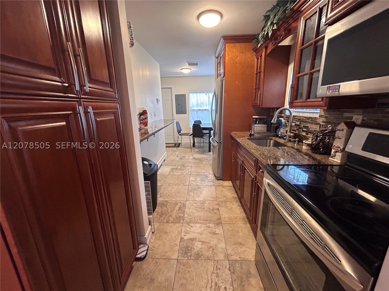 413 S K St, Lake Worth FL 33460