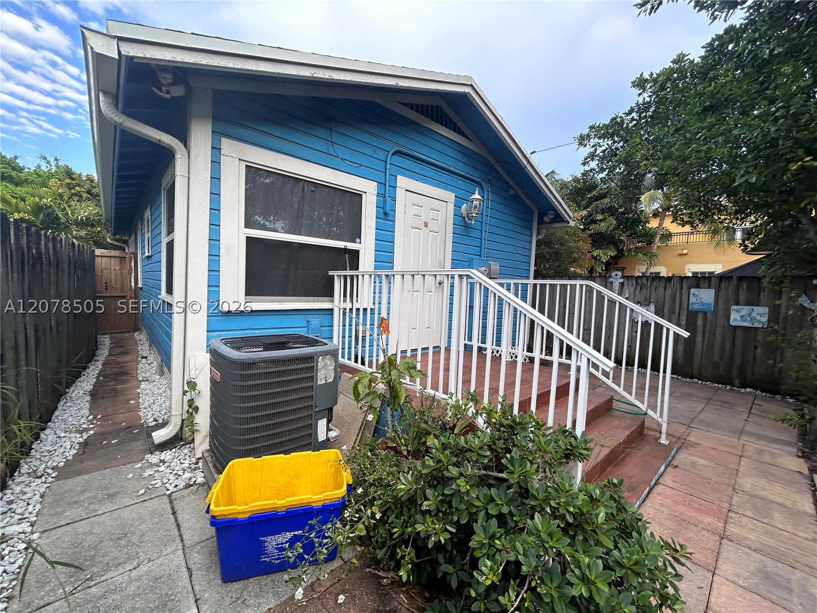 413 S K St, Lake Worth FL 33460