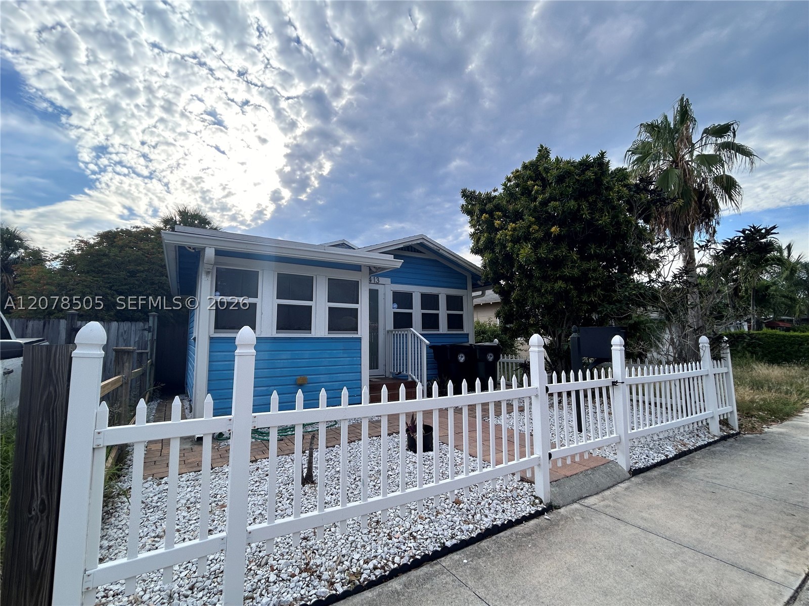413 S K St, Lake Worth FL 33460