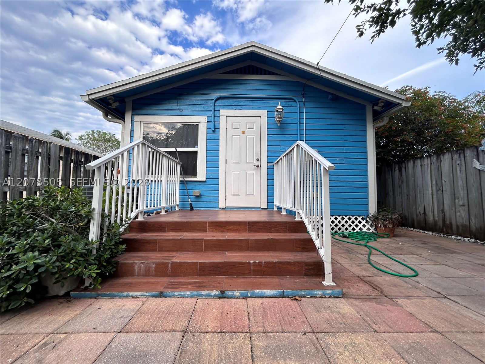 413 S K St, Lake Worth FL 33460