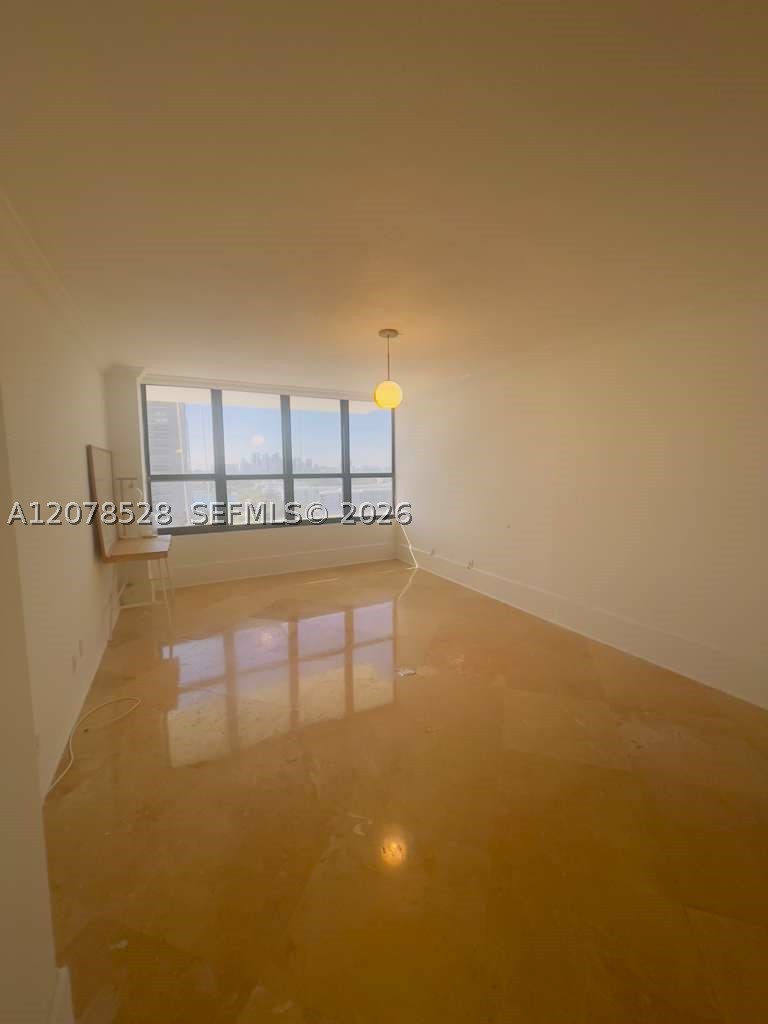 780 NE 69th St #1507, Miami FL 33138