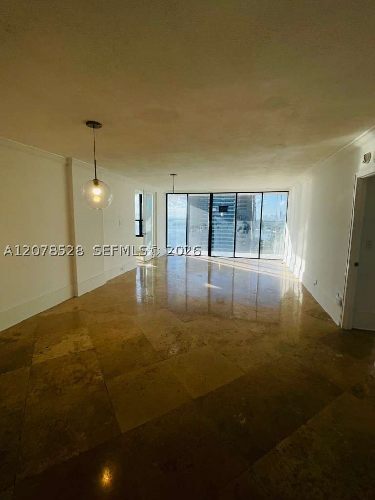 780 NE 69th St #1507, Miami FL 33138
