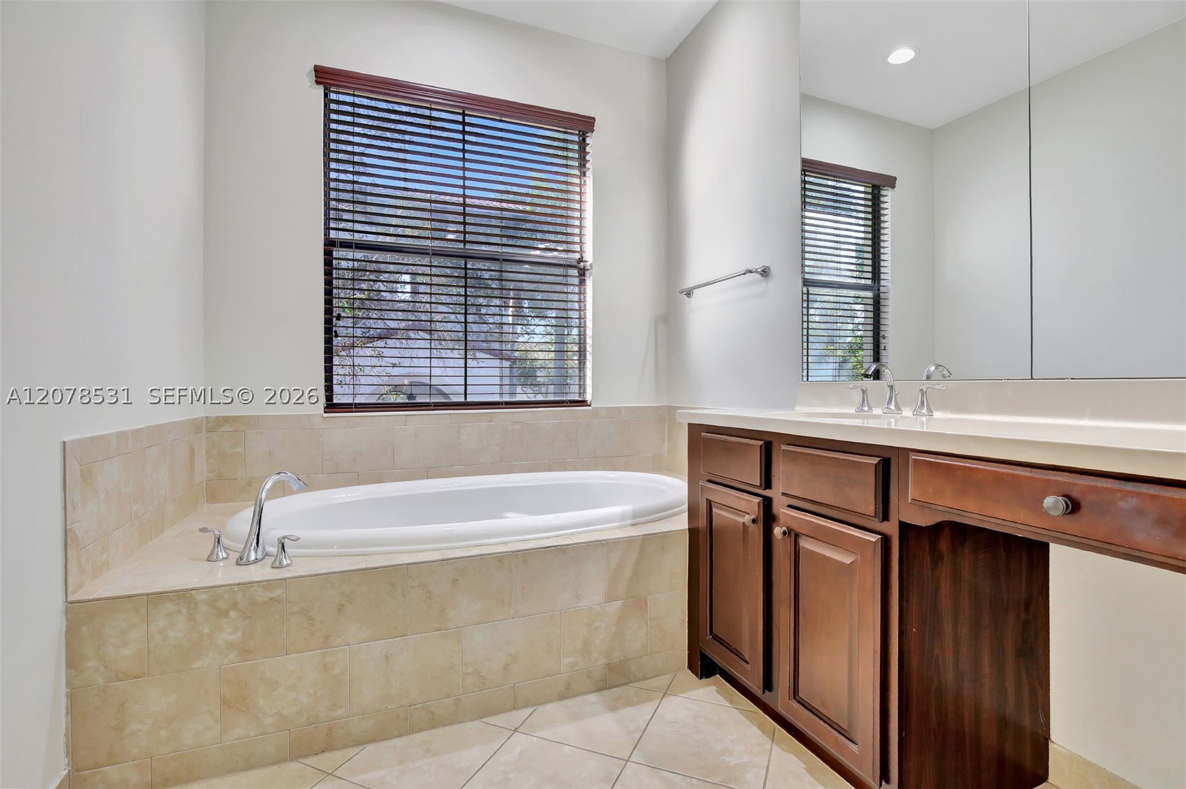 12430 NW 32nd Mnr, Sunrise FL 33323